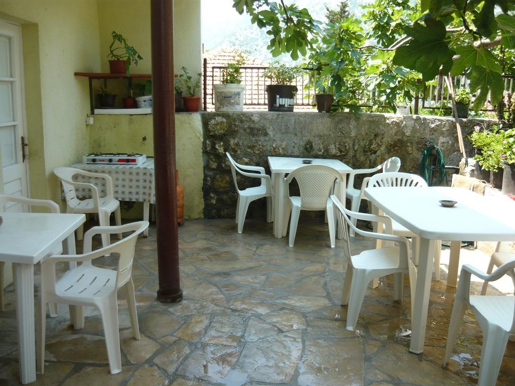 Rooms Banicevic Risan Exterior photo