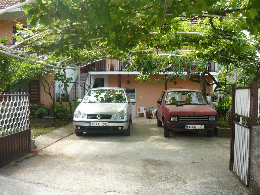 Rooms Banicevic Risan Exterior photo